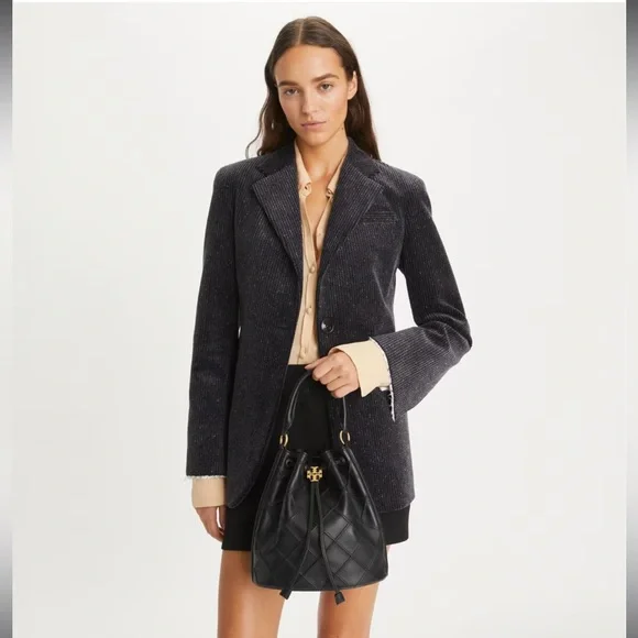 Tory Burch Pre Owned Black Fleming Soft Leather Bucket Bag with short/long strap - Picture 2 of 14